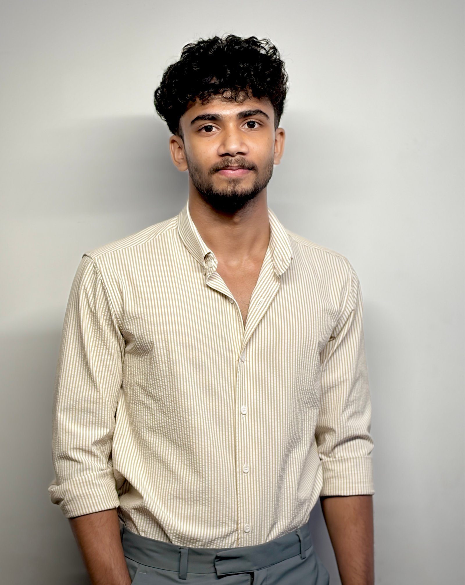 Adhil